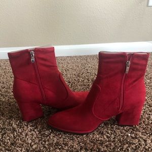 Marc Fisher Size 8 Red Boots